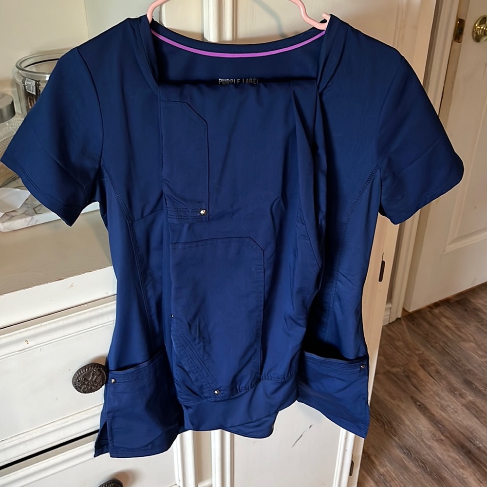 scrubs set